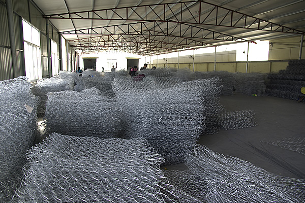 Durable Gabion Basket Retaining Walls: Cost-Effective & Versatile